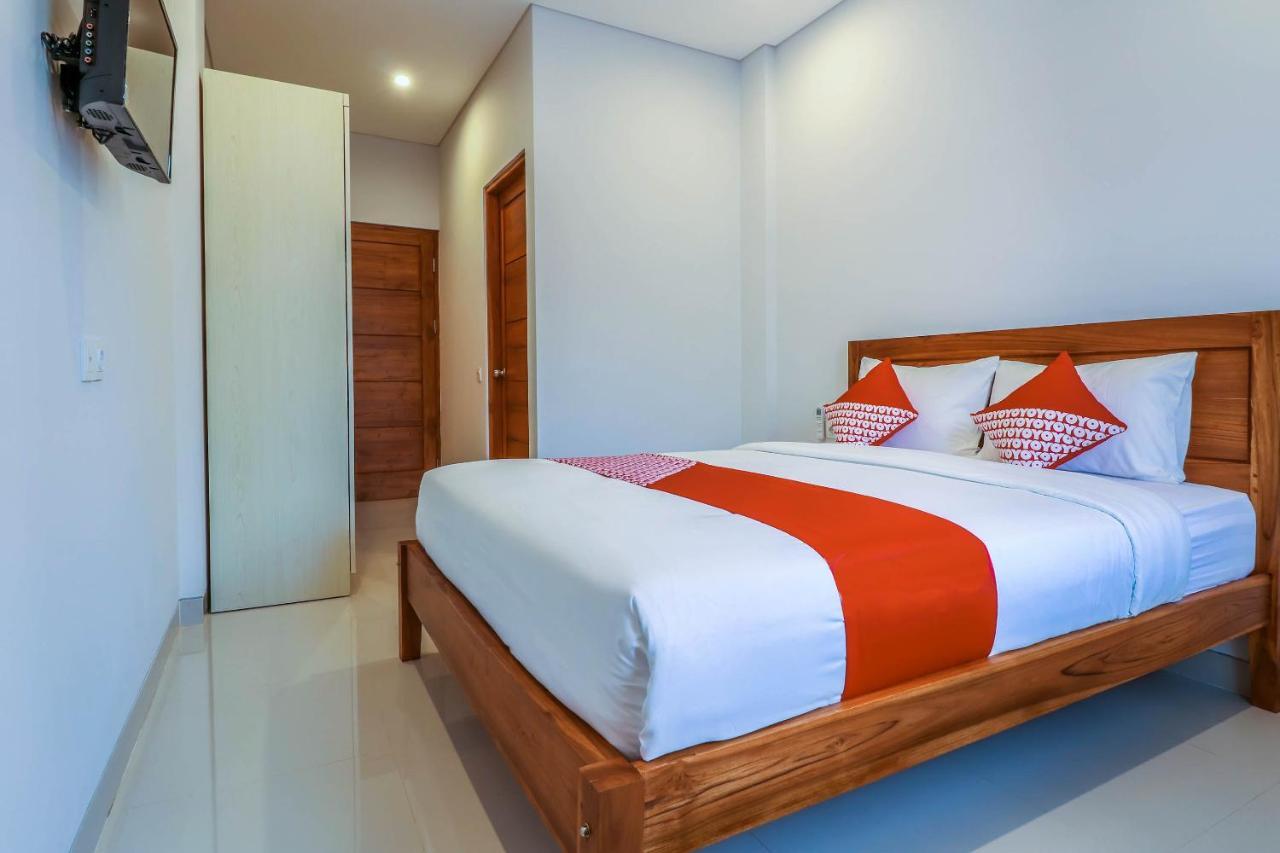 Oyo 1200 Kencana Residence Jimbaran Extérieur photo